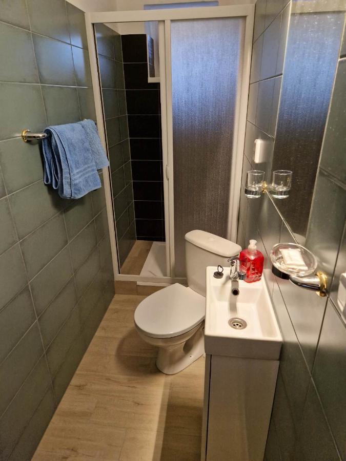 Penzion Dubi - Ruska 393 - 110 Zewnętrze zdjęcie