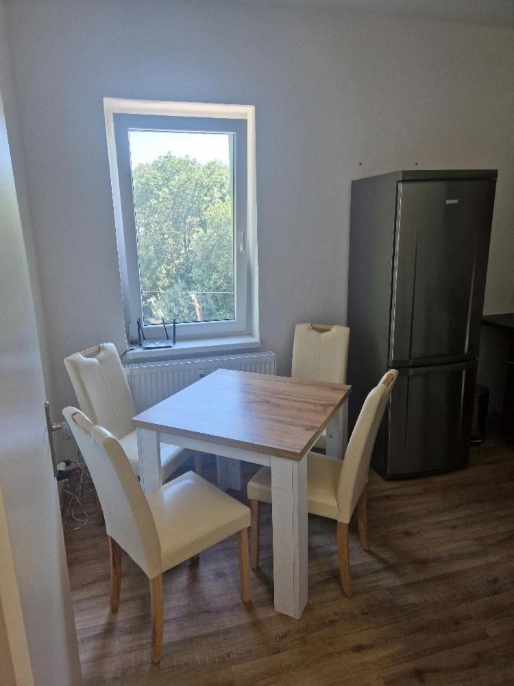 Penzion Dubi - Ruska 393 - 110 Zewnętrze zdjęcie